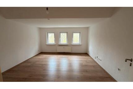 Helle 2 Zimmer DG-Wohnung 69 qm in Gladbeck mit Top Lage - Essen Stadtbezirk V