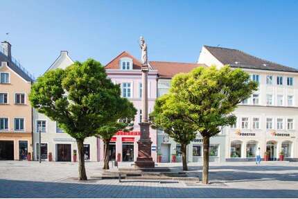 Haus zum Kaufen in Weilheim 1.950.000,00 € 554 m²