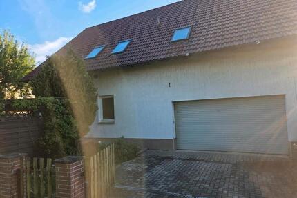 Einraumwohnung - 250,00&nbsp;EUR Kaltmiete, ca.&nbsp; 35,00&nbsp;m&sup2; in Markersdorf (PLZ: 02829)