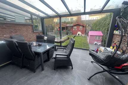 Haus zum Kaufen in Oberhausen 389.000,00 € 122 m²