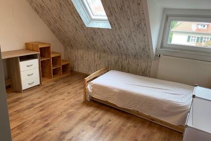 Schönen Studenten WG vermieten - 420,00&nbsp;EUR Kaltmiete, ca.&nbsp; 20,00&nbsp;m&sup2; in Kassel (PLZ: 34125) Fasanenhof