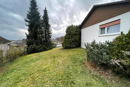 Einfamilienhaus mit großem Garten - Hungen