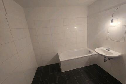 1 Raum Wohnung - 399,00&nbsp;EUR Kaltmiete, ca.&nbsp; 38,00&nbsp;m&sup2; in Cottbus (PLZ: 03050) Spremberger Vorstadt