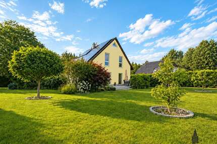 Haus zum Kaufen in Oberkrämer 487.000,00 € 140 m²