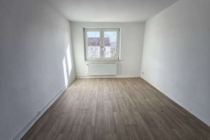 Wohnung zum Mieten in Merseburg 297,00 € 49.4 m²