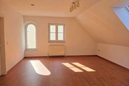 Wohnung zum Mieten in Schwandorf 490,00 € 64 m²