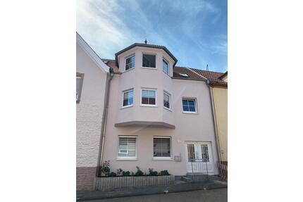 4ZKB Maisonette-Wohnung in Niederauerbach zu vermieten - Zweibrücken