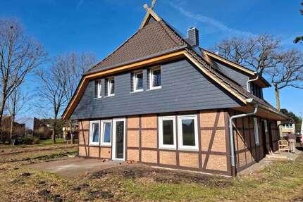 Haus zum Mieten in Südheide 1.200,00 € 133 m²