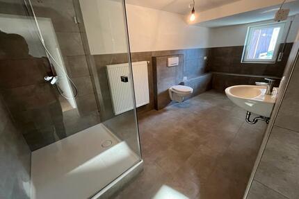 Neu renovierte 2 Zimmer Wohnung - Zapfendorf