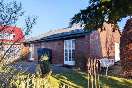 Freistehendes EFH barrierearm, Garten, zwei PKW-Stellplätze, direkt bezugsfertig - Wyk-Boldixum