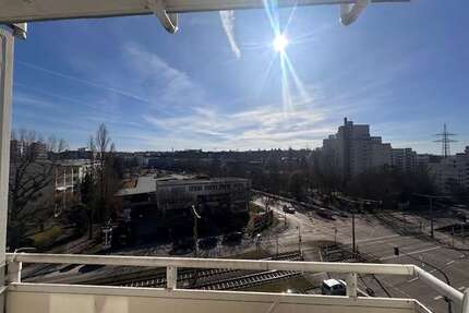 Wohnung zum Kaufen in Stuttgart 255.000,00 € 75 m²