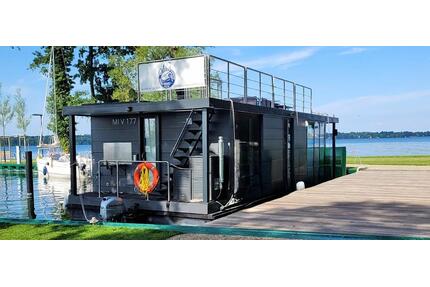 exklusive Hausboote mieten auf der Mecklenburgischen Seenplatte - Waren (Müritz)