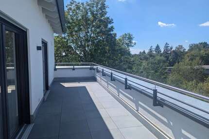 Wohnung zum Mieten in Mitterfels 1.500,00 € 125.03 m²