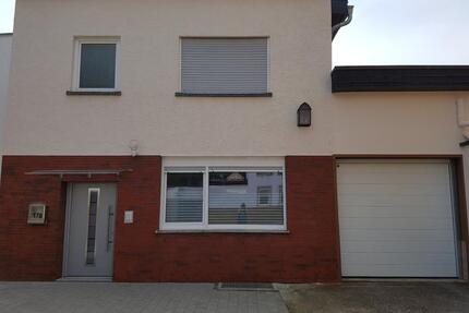 Attraktive, helle 3-Zimmer-Küche-Bad-Wohnung in Roxheim - Hargesheim