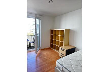Unmöbliertes Studentenappartement stadt- und uninah mit TG-Stellplatz (5098_2.44) - Regensburg Galgenberg