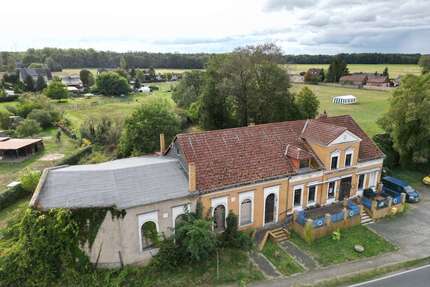 Haus zum Kaufen in Nuthe-Urstromtal Jänickendorf 360.000,00 € 252 m² - Nuthe-Urstromtal / Jänickendorf