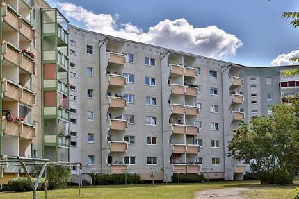 Wohnung zum Mieten in Rostock 342,00 € 51.66 m²