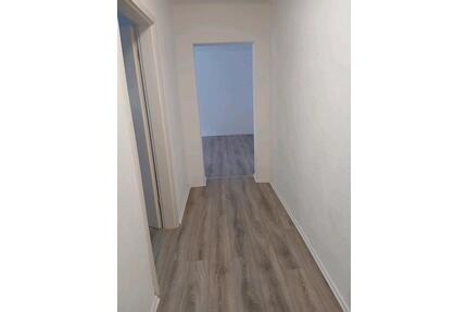 Sehr schöne 2ZKB Wohnung ab sofort frei - Pirmasens Niedersimten