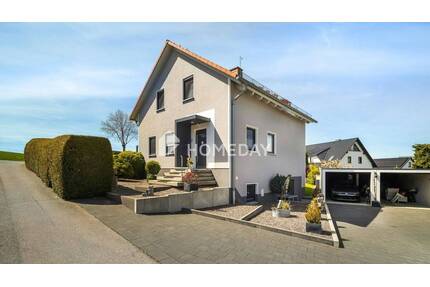 Ihr neues Zuhause: Einfamilienhaus mit 5 Zimmern, Pool, traumhaftem Garten und Garage - Dippoldiswalde Malter