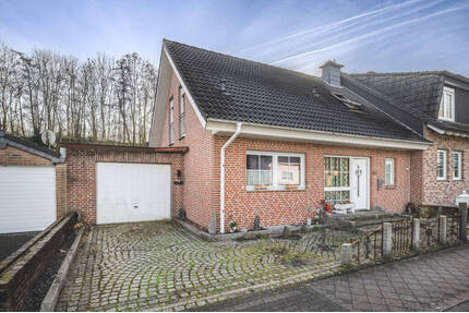 Großzügiges Einfamilienhaus mit Garage in verkehrsberuhigter Spielstraße - Alsdorf Hoengen