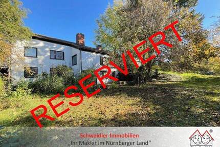 XXL-Traumgrundstück am Wiesengrund (Sanierungsobjekt oder Neubebauung) in Fürth-Espan