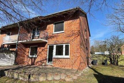 Doppelhaushälfte: Erstbezug nach Sanierung ! - Kirchgellersen