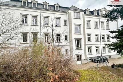 Wohnung im Dachgeschoss - 3-Raum - gemütlich - Borstendorf - im wunderschönen Erzgebirge!!