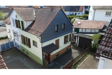 Bad Homburg - Kirdorf: Die alternative zur Wohnung! Altstadthaus oder in die Zukunft!
