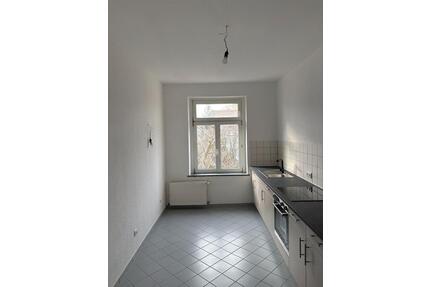 Moderne, frisch sanierte 2-Zimmer-Wohnung in Leipzig mit Garten u