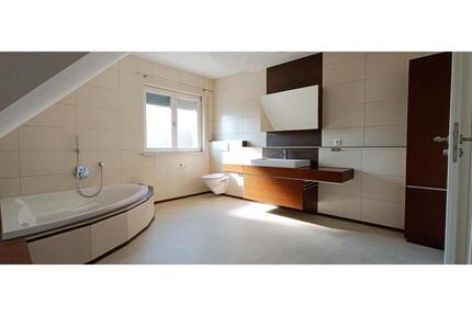 Große 4-Zimmer-Maisonettenwohnung mit eigenem Gartenanteil - Ostheim vor der Rhön Ostheim v.d.Rhön