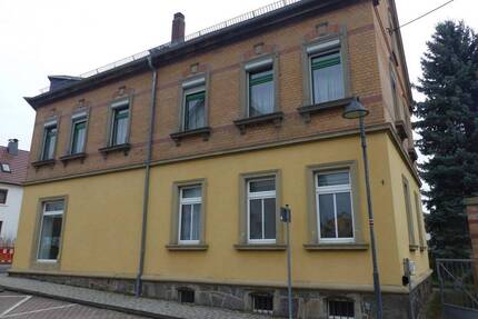 Historisches Wohn- und Geschäftshaus mit vielseitigem Potenzial in 04758 Liebschützberg OT Borna