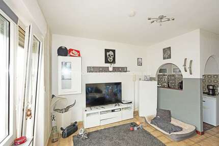 Wohnung zum Kaufen in Köln 93.000,00 € 25 m²