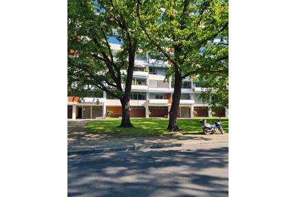 4 Zi Traumwohnung in Berlin direkt am Tiergarten mit Südbalkon