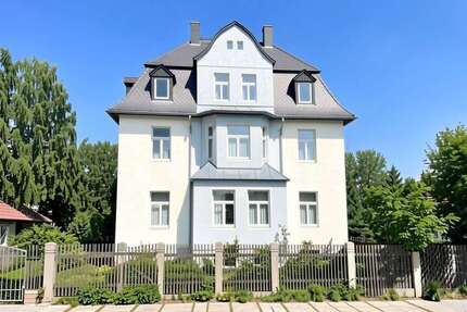 Haus zum Kaufen in Eibenstock 99.500,00 € 300 m²