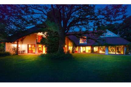 Haus zum Kaufen in Westheim 2.400.000,00 € 518 m²