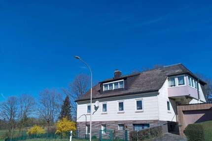 Haus zum Kaufen in Selbitz 129.000,00 € 111 m²