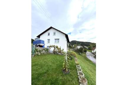 Haus zum Kaufen in WellendingenWilflingen 355.000,00 € 190 m² - Wellendingen/Wilflingen