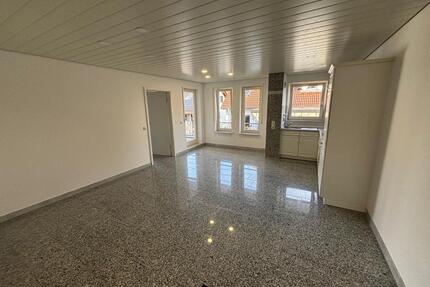 Exklisive 2-Zimmer-Wohnung mit Balkon und Garage in Sachsenheim