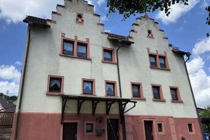 Haus zum Kaufen in Dallau 340.000,00 € 185 m²