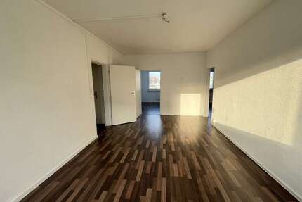 Wohnung zum Mieten in Reinsdorf 680,00 € 112 m²