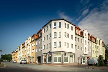 Helle, geräumige 2 Raum Wohnung mit Balkon - Zwickau