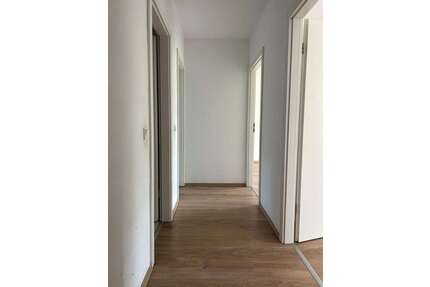 Wohnung zum Mieten in Monheim 608,00 € 57 m²