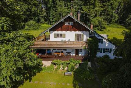 Traum Anwesen mit Haus, Stall und Wiesen in Waging am See