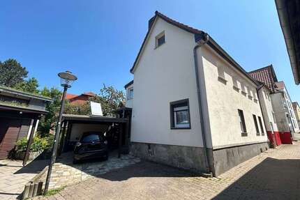 Haus zum Kaufen in Blomberg 145.000,00 € 121 m²