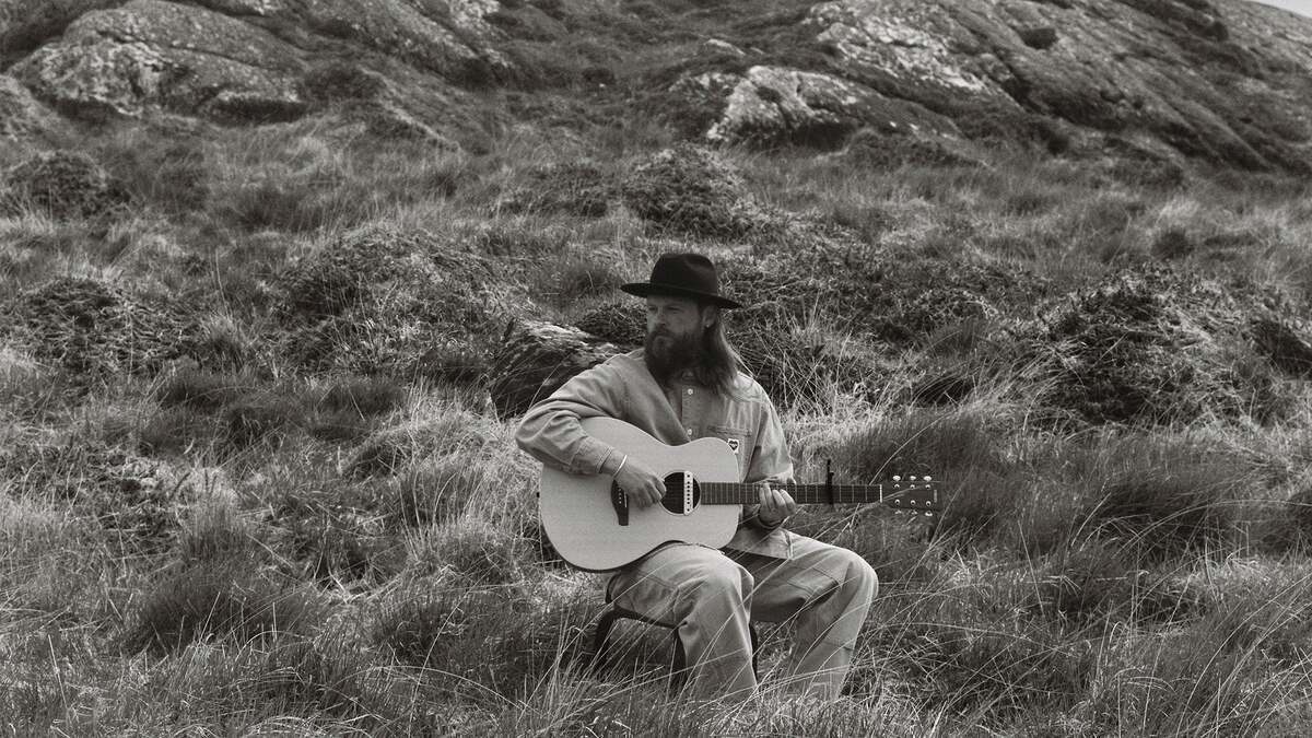 Ian Hooper