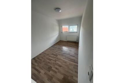 Wg Zimmer 4er wg - 350,00&nbsp;EUR Kaltmiete, ca.&nbsp; 12,00&nbsp;m&sup2; in Allmendingen (PLZ: 89604)