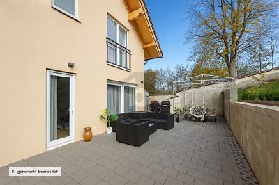 ENERGIEEFFIZIENTE DOPPELHAUSHÄLFTE IN RUHIGER LAGE - Scheuring