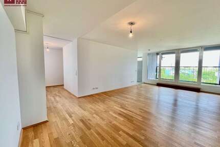 Wohnung zum Mieten in Frankfurt 1.944,05 € 116 m²