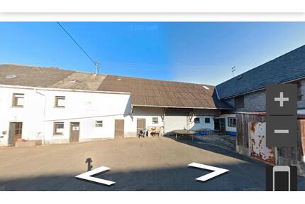 Einfamilienhaus, Bauernhof - 65.000,00&nbsp;EUR Kaufpreis, ca.&nbsp; 140,00&nbsp;m&sup2; in Büchel (PLZ: 56823)
