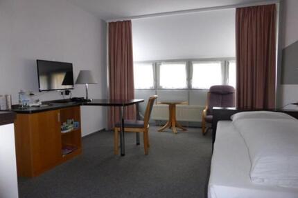 Möblierte 1-Zimmer-Wohnung in Sindelfingen flexibel Mietbar - Böblingen Dagersheim